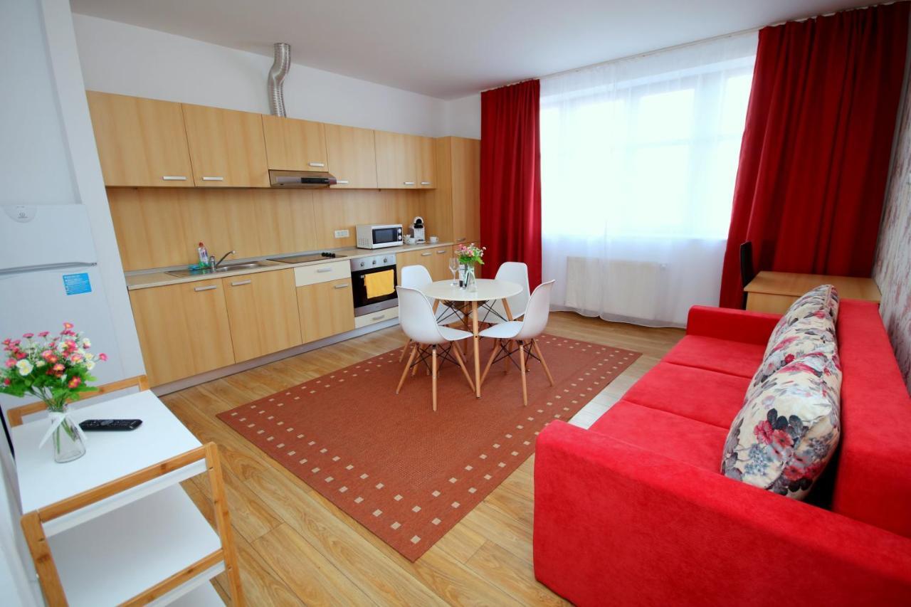 Flowers Apartments Timisoara Ngoại thất bức ảnh